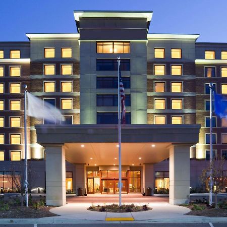 Sonesta Milwaukee West Wauwatosa Hotel Bagian luar foto