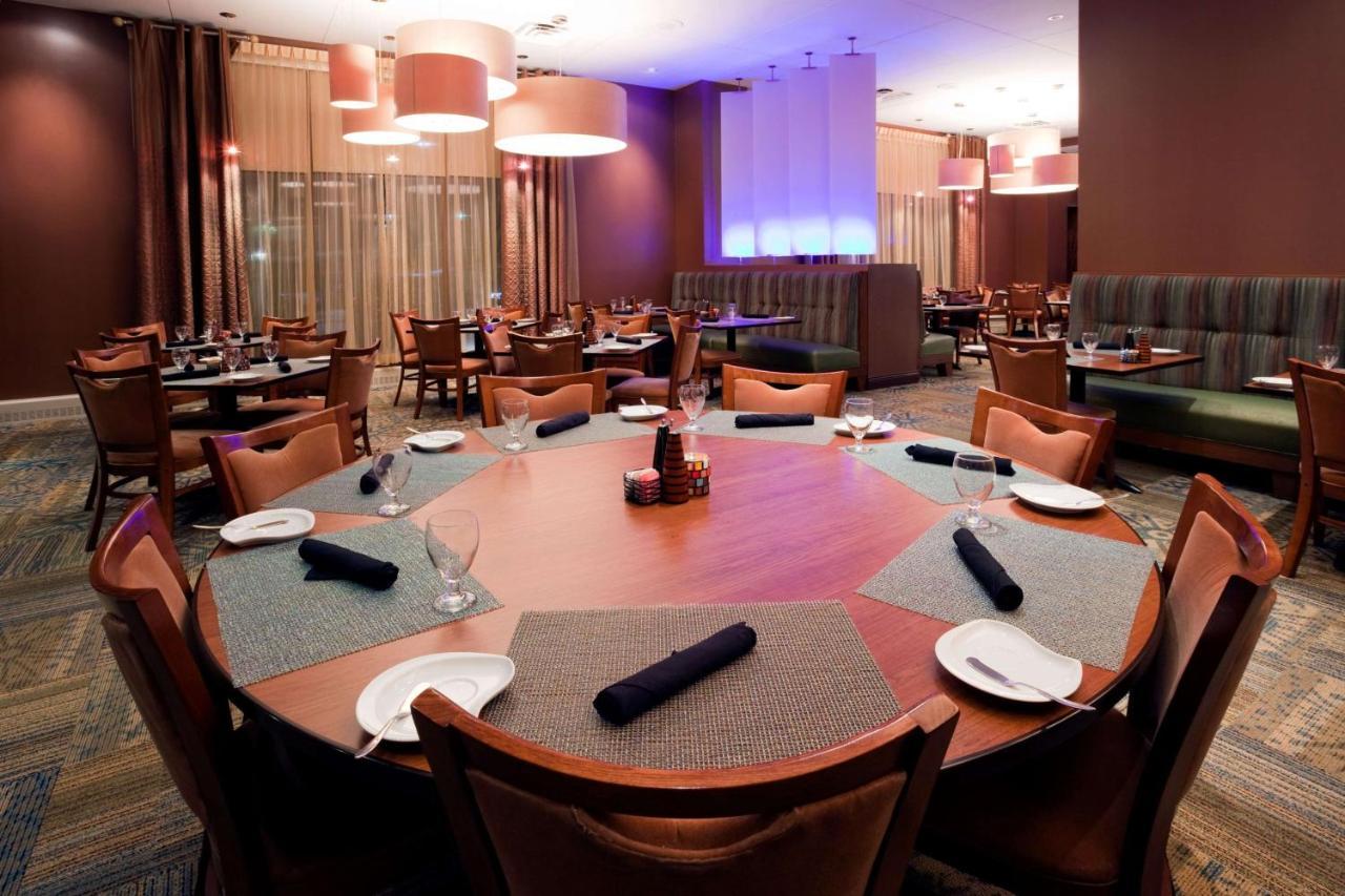 Sonesta Milwaukee West Wauwatosa Hotel Bagian luar foto