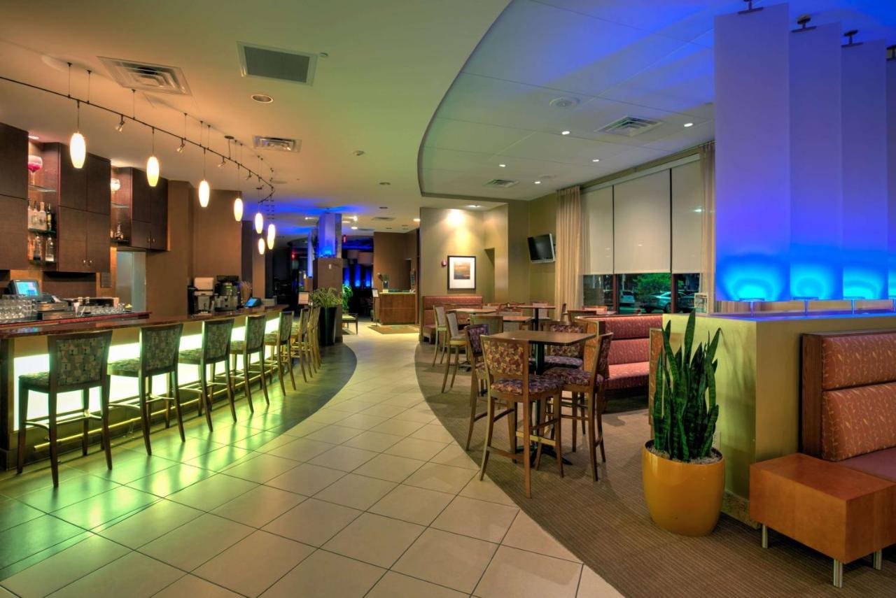 Sonesta Milwaukee West Wauwatosa Hotel Bagian luar foto