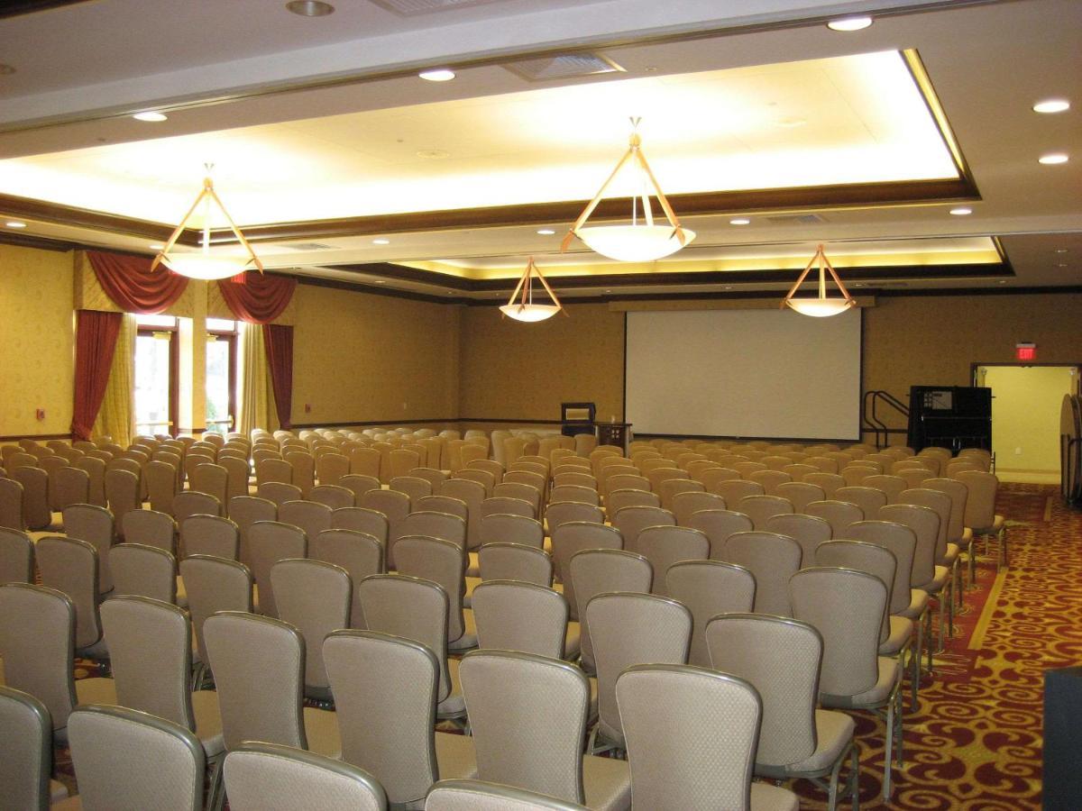 Sonesta Milwaukee West Wauwatosa Hotel Bagian luar foto