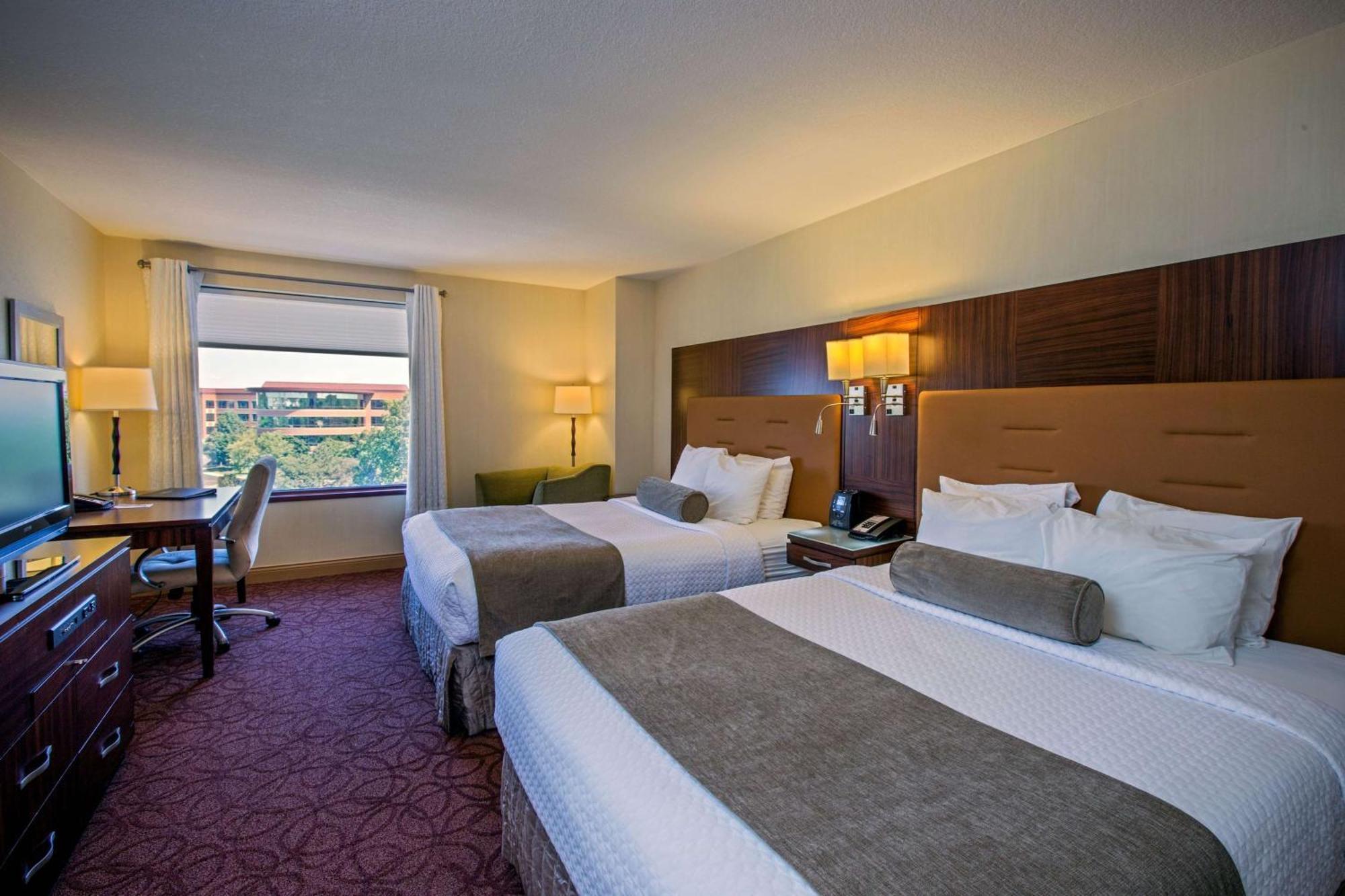 Sonesta Milwaukee West Wauwatosa Hotel Bagian luar foto